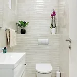 Luxury Authentic Experience At Marta Villa Lumbarda