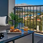 Luxury Authentic Experience At Marta Lumbarda