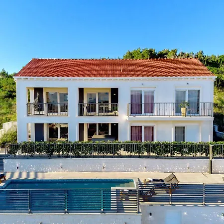 Luxury Authentic Experience At Marta *