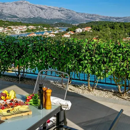 Luxury Authentic Experience At Marta Villa *