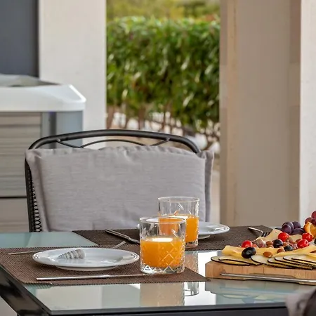 Luxury Authentic Experience At Marta Lumbarda