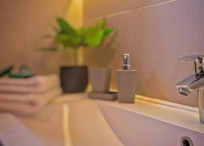 Luxury Authentic Experience At Marta * לומבארדה